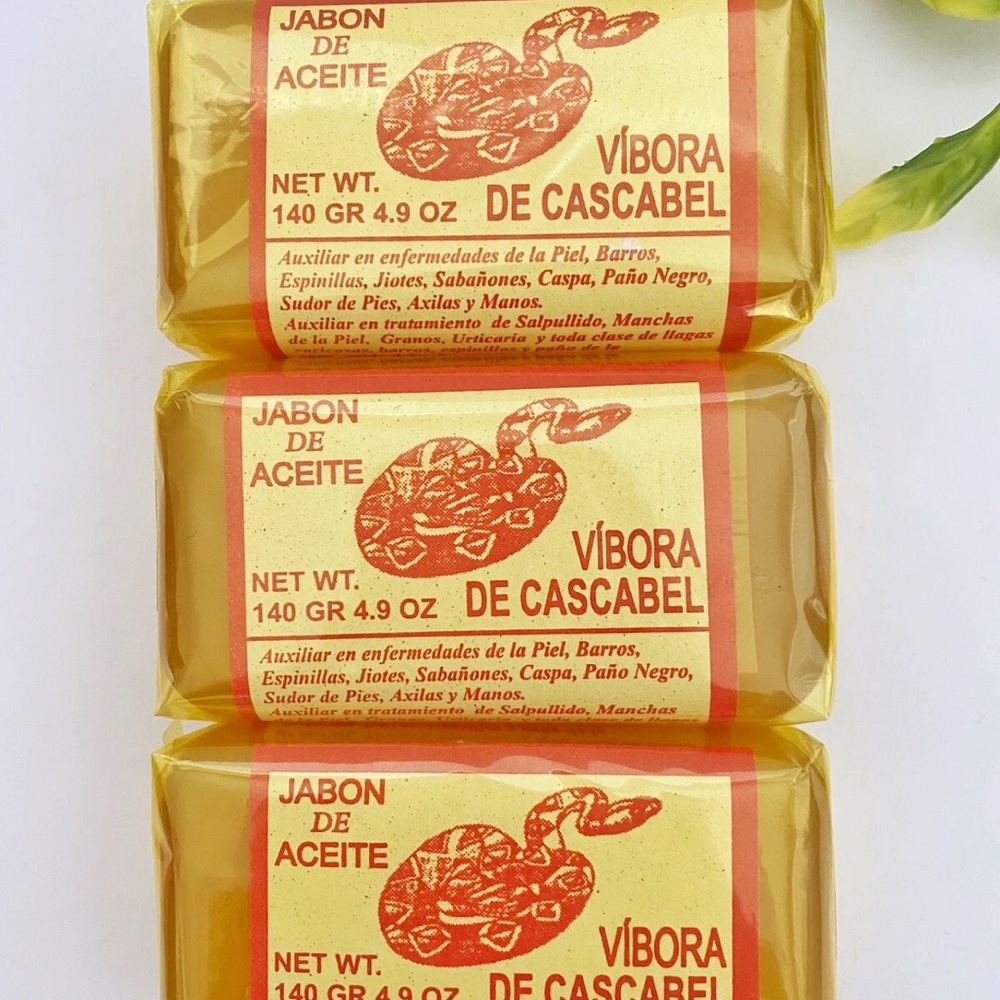 3 Pieces JABON ACEITE DE VIBORA (VIVORA) DE CASCABEL / RATTLE SNAKE SOAP BAR